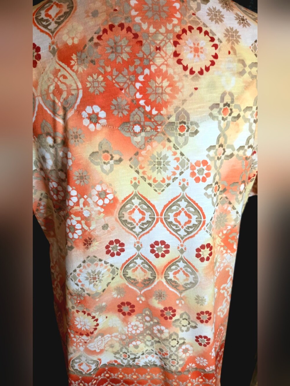 Alfred Dunner Geometric Floral Embroidered Neck Tunic Top Medium - Picture 10 of 13